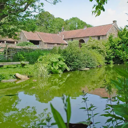 Threshing Barn - Kza 度假居