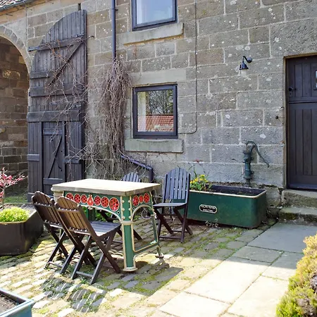 Threshing Barn - Kza *