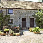 Threshing Barn - Kza